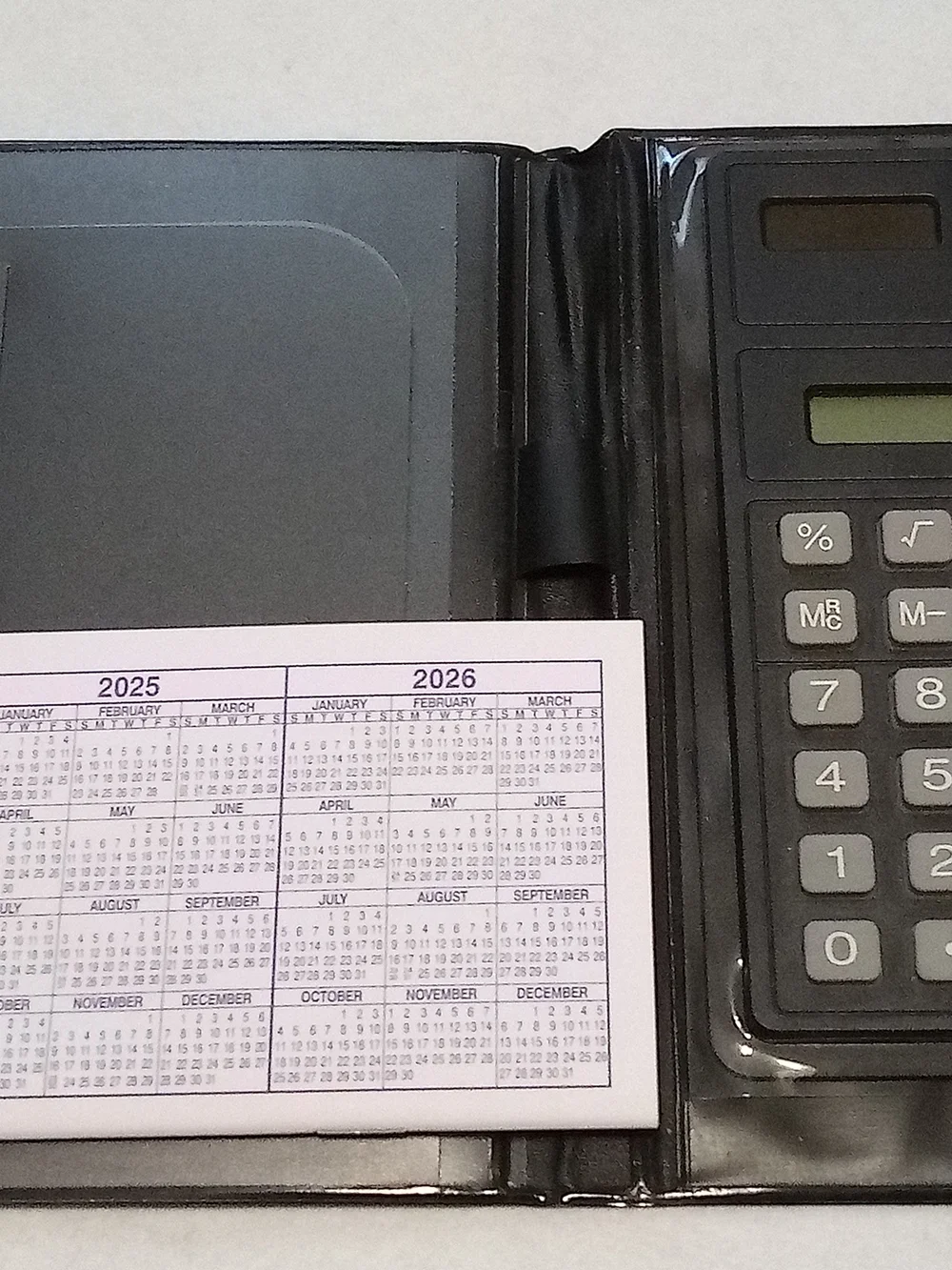 Retro Checkbook Wallet • Built‑In Calculator • Multi‑Pocket Organizer